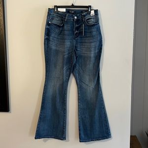 NWT Judy Blue flare 14W jeans
